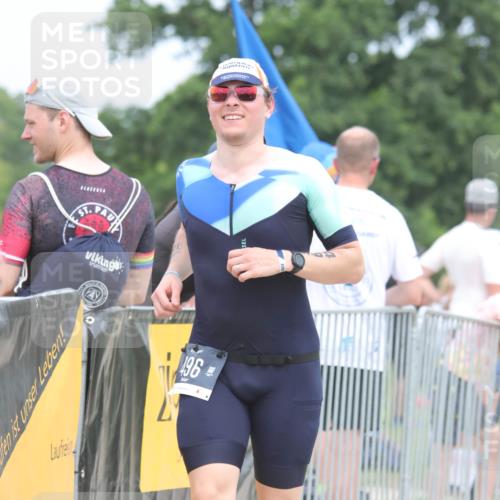 22.06.2025 - Viking Triathlon H.Heesch http://msf.ph/oto/8110090 22.06.2025 14:44:37 Laufen 285, 496 meine-sportfotos.de