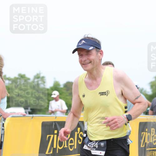 22.06.2025 - Viking Triathlon H.Heesch http://msf.ph/oto/8110097 22.06.2025 14:40:11 Laufen 106, 234, 372, 619 meine-sportfotos.de