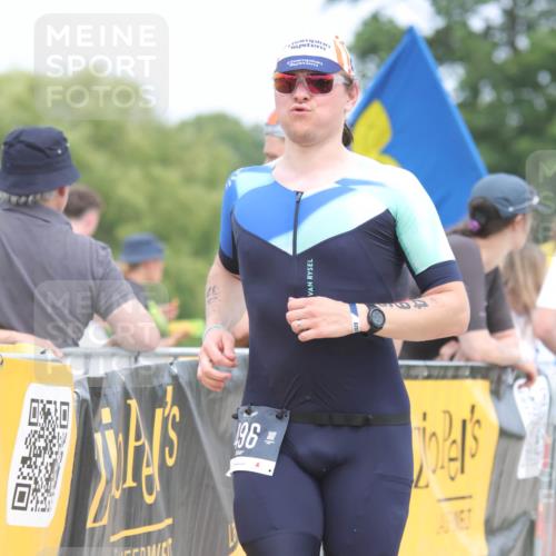 22.06.2025 - Viking Triathlon H.Heesch http://msf.ph/oto/8110126 22.06.2025 14:44:38 Laufen 285, 496 meine-sportfotos.de