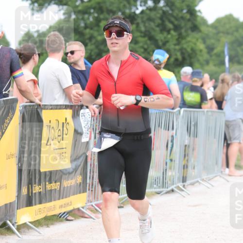 22.06.2025 - Viking Triathlon H.Heesch http://msf.ph/oto/8110129 22.06.2025 14:40:14 Laufen 106, 234, 358 meine-sportfotos.de