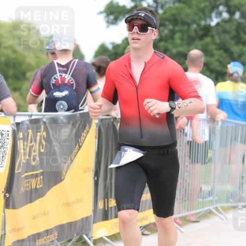 22.06.2025 - Viking Triathlon H.Heesch http://msf.ph/oto/8110158 22.06.2025 14:40:14 Laufen 106, 234, 358 meine-sportfotos.de