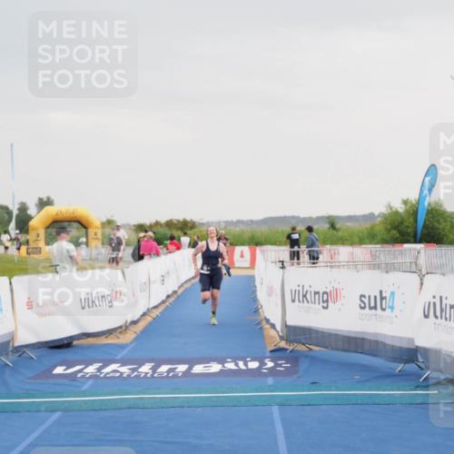 22.06.2025 - Viking Triathlon MichiJ http://msf.ph/oto/8110211 22.06.2025 16:39:18 Ziel 140 meine-sportfotos.de
