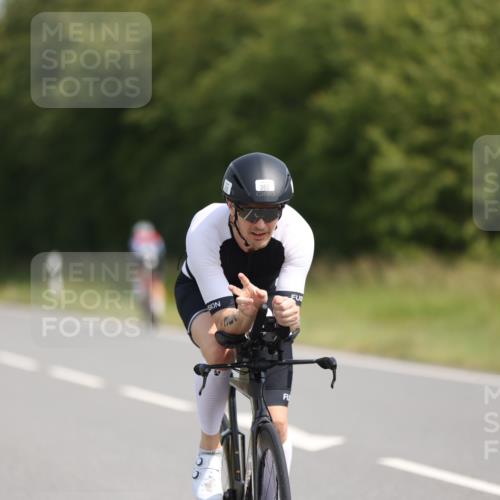 22.06.2025 - Viking Triathlon Yannick Fuchs http://msf.ph/oto/8110264 22.06.2025 11:34:19 Radfahren 125, 348, 360, 478, 510, 611, 660 meine-sportfotos.de