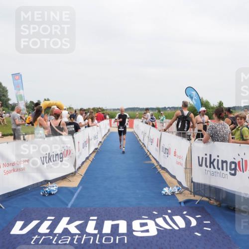 22.06.2025 - Viking Triathlon MichiJ http://msf.ph/oto/8110273 22.06.2025 14:52:36 Ziel 101, 242 meine-sportfotos.de