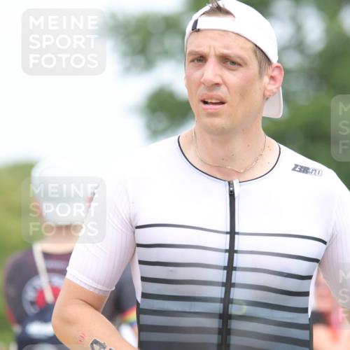 22.06.2025 - Viking Triathlon H.Heesch http://msf.ph/oto/8110354 22.06.2025 14:40:29 Laufen 97, 444 meine-sportfotos.de