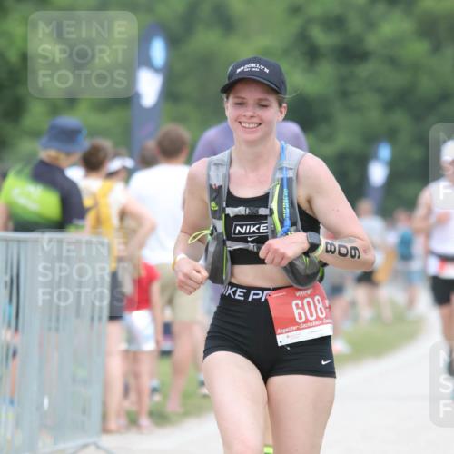 22.06.2025 - Viking Triathlon H.Heesch http://msf.ph/oto/8110409 22.06.2025 14:40:39 Laufen 460, 608 meine-sportfotos.de