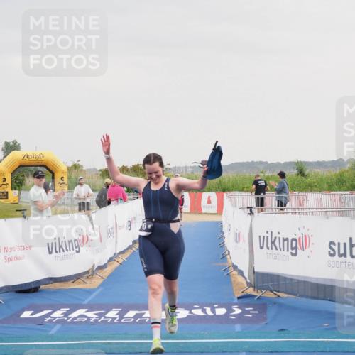 22.06.2025 - Viking Triathlon MichiJ http://msf.ph/oto/8110415 22.06.2025 16:39:20 Ziel 140, 156 meine-sportfotos.de
