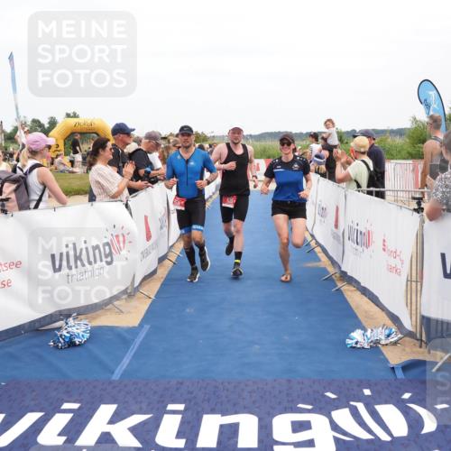 22.06.2025 - Viking Triathlon MichiJ http://msf.ph/oto/8110419 22.06.2025 15:01:28 Ziel 635 meine-sportfotos.de