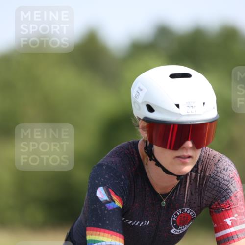 22.06.2025 - Viking Triathlon Yannick Fuchs http://msf.ph/oto/8110436 22.06.2025 11:34:33 Radfahren 12, 221 meine-sportfotos.de