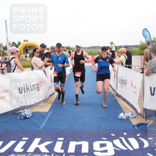 22.06.2025 - Viking Triathlon MichiJ http://msf.ph/oto/8110461 22.06.2025 15:01:29 Ziel 635 meine-sportfotos.de