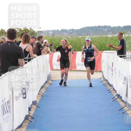 22.06.2025 - Viking Triathlon MichiJ http://msf.ph/oto/8110471 22.06.2025 16:22:29 Ziel 425, 531 meine-sportfotos.de