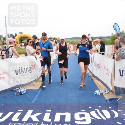 22.06.2025 - Viking Triathlon MichiJ http://msf.ph/oto/8110476 22.06.2025 15:01:29 Ziel 635 meine-sportfotos.de