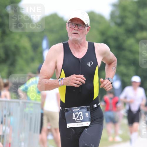 22.06.2025 - Viking Triathlon H.Heesch http://msf.ph/oto/8110488 22.06.2025 14:45:06 Laufen 47, 423 meine-sportfotos.de