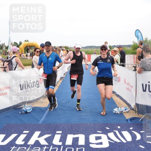22.06.2025 - Viking Triathlon MichiJ http://msf.ph/oto/8110496 22.06.2025 15:01:29 Ziel 635 meine-sportfotos.de