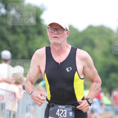 22.06.2025 - Viking Triathlon H.Heesch http://msf.ph/oto/8110524 22.06.2025 14:45:07 Laufen 47, 423 meine-sportfotos.de