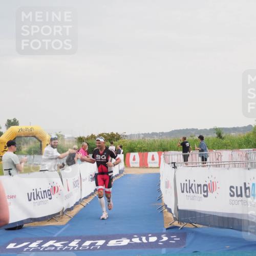 22.06.2025 - Viking Triathlon MichiJ http://msf.ph/oto/8110599 22.06.2025 16:39:25 Ziel 156 meine-sportfotos.de