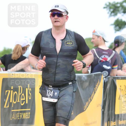 22.06.2025 - Viking Triathlon H.Heesch http://msf.ph/oto/8110601 22.06.2025 14:45:26 Laufen 134, 323 meine-sportfotos.de