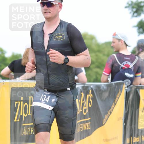 22.06.2025 - Viking Triathlon H.Heesch http://msf.ph/oto/8110608 22.06.2025 14:45:26 Laufen 134, 323 meine-sportfotos.de