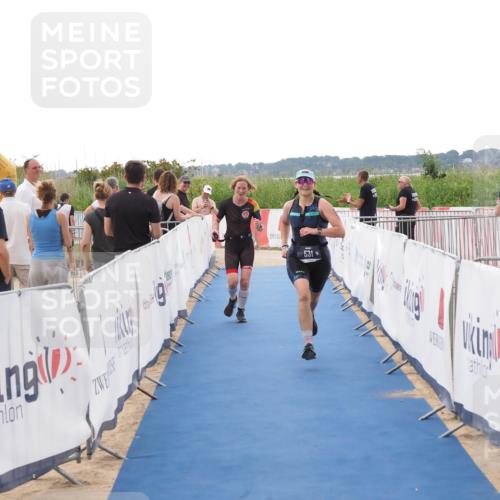 22.06.2025 - Viking Triathlon MichiJ http://msf.ph/oto/8110699 22.06.2025 16:22:31 Ziel 425, 531 meine-sportfotos.de