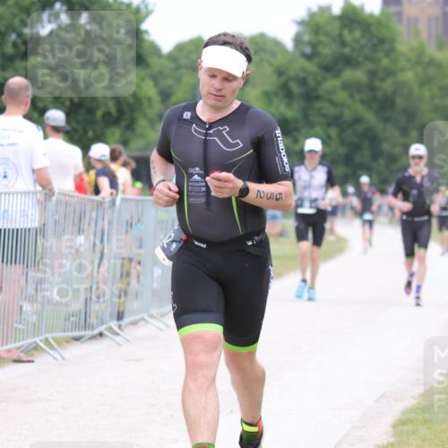 22.06.2025 - Viking Triathlon H.Heesch http://msf.ph/oto/8110701 22.06.2025 14:45:40 Laufen 130, 552 meine-sportfotos.de