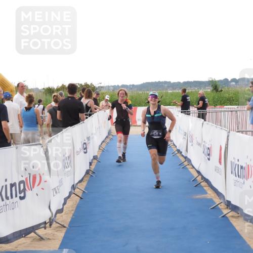 22.06.2025 - Viking Triathlon MichiJ http://msf.ph/oto/8110714 22.06.2025 16:22:31 Ziel 425, 531 meine-sportfotos.de
