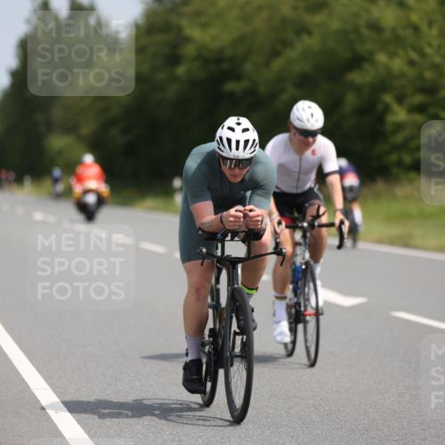 22.06.2025 - Viking Triathlon Yannick Fuchs http://msf.ph/oto/8110738 22.06.2025 11:35:05 Radfahren 109, 216, 282, 318, 326, 465 meine-sportfotos.de