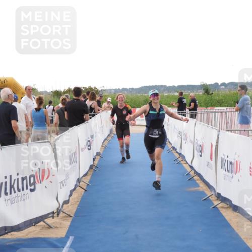 22.06.2025 - Viking Triathlon MichiJ http://msf.ph/oto/8110742 22.06.2025 16:22:32 Ziel 425, 531 meine-sportfotos.de