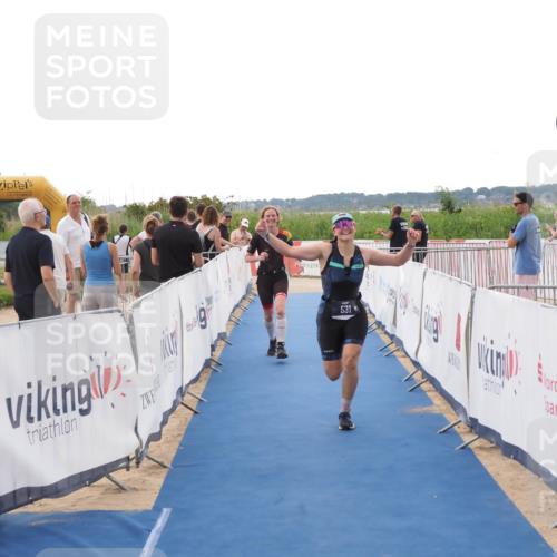 22.06.2025 - Viking Triathlon MichiJ http://msf.ph/oto/8110755 22.06.2025 16:22:32 Ziel 425, 531 meine-sportfotos.de