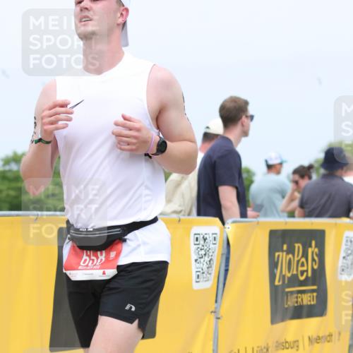 22.06.2025 - Viking Triathlon H.Heesch http://msf.ph/oto/8110757 22.06.2025 14:40:50 Laufen 76, 439, 458, 460, 658 meine-sportfotos.de
