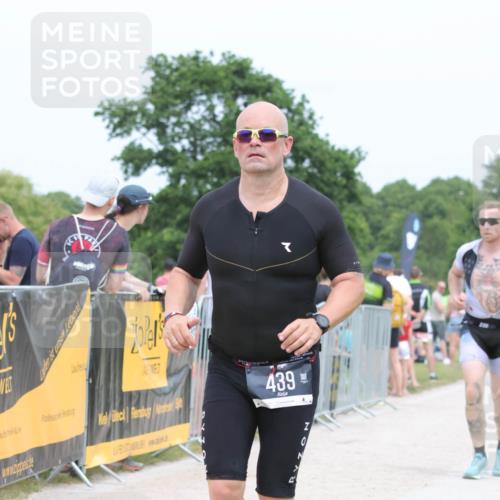 22.06.2025 - Viking Triathlon H.Heesch http://msf.ph/oto/8110759 22.06.2025 14:40:52 Laufen 76, 439, 458, 658 meine-sportfotos.de