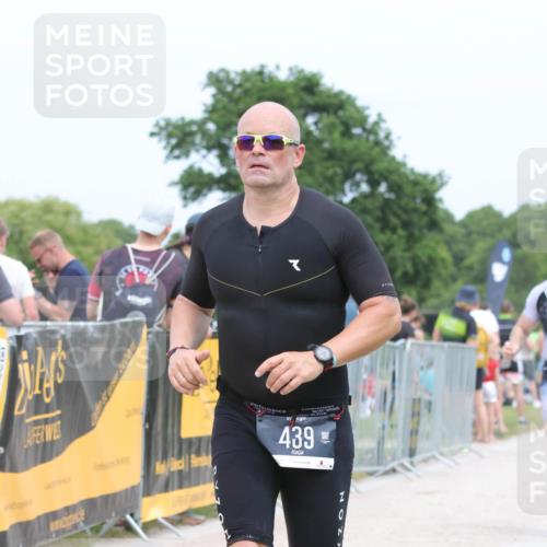 22.06.2025 - Viking Triathlon H.Heesch http://msf.ph/oto/8110768 22.06.2025 14:40:52 Laufen 76, 439, 458, 658 meine-sportfotos.de