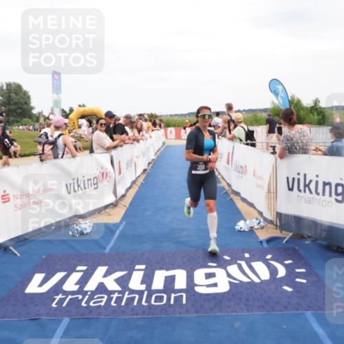 22.06.2025 - Viking Triathlon MichiJ http://msf.ph/oto/8110829 22.06.2025 15:01:56 Ziel 398 meine-sportfotos.de