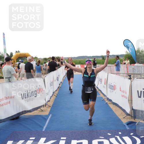 22.06.2025 - Viking Triathlon MichiJ http://msf.ph/oto/8110844 22.06.2025 16:22:32 Ziel 425, 531 meine-sportfotos.de