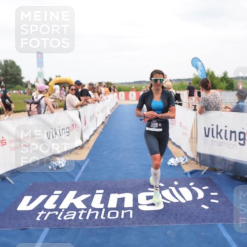 22.06.2025 - Viking Triathlon MichiJ http://msf.ph/oto/8110847 22.06.2025 15:01:56 Ziel 398 meine-sportfotos.de