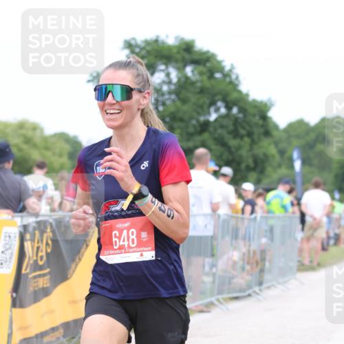 22.06.2025 - Viking Triathlon H.Heesch http://msf.ph/oto/8110856 22.06.2025 14:46:09 Laufen 65, 648 meine-sportfotos.de