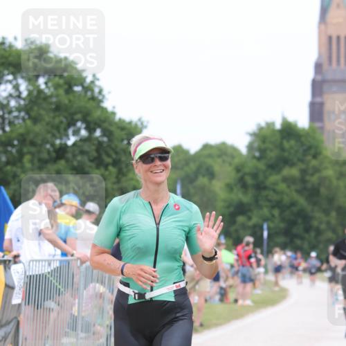 22.06.2025 - Viking Triathlon H.Heesch http://msf.ph/oto/8110893 22.06.2025 14:46:13 Laufen 65 meine-sportfotos.de
