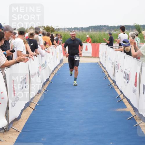 22.06.2025 - Viking Triathlon MichiJ http://msf.ph/oto/8110938 22.06.2025 15:02:22 Ziel 434 meine-sportfotos.de