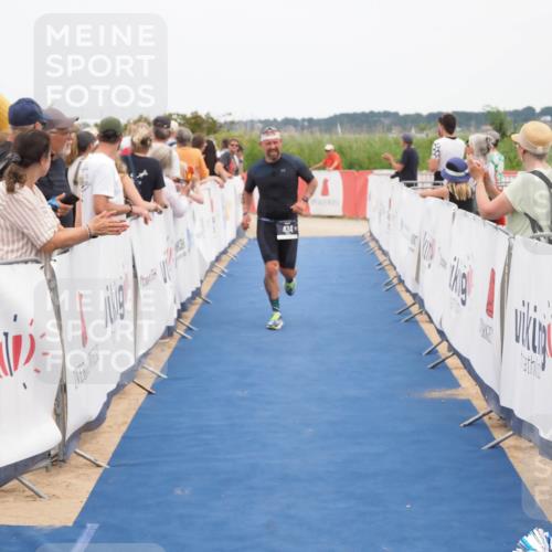 22.06.2025 - Viking Triathlon MichiJ http://msf.ph/oto/8110963 22.06.2025 15:02:22 Ziel 434 meine-sportfotos.de