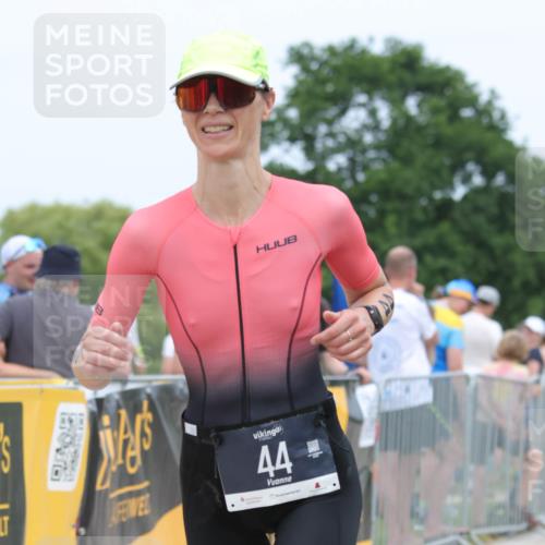 22.06.2025 - Viking Triathlon H.Heesch http://msf.ph/oto/8111010 22.06.2025 14:46:23 Laufen 44, 370, 419 meine-sportfotos.de