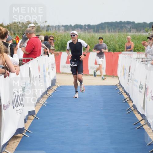 22.06.2025 - Viking Triathlon MichiJ http://msf.ph/oto/8111038 22.06.2025 14:53:13 Ziel 42 meine-sportfotos.de