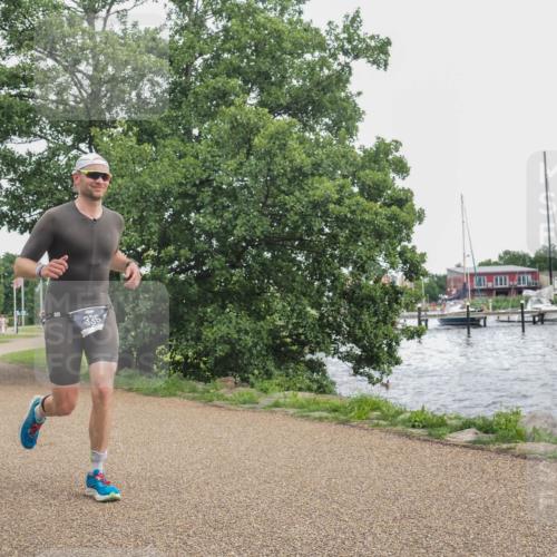 22.06.2025 - Viking Triathlon KatJ http://msf.ph/oto/8111068 22.06.2025 15:03:19 Laufen 335 meine-sportfotos.de