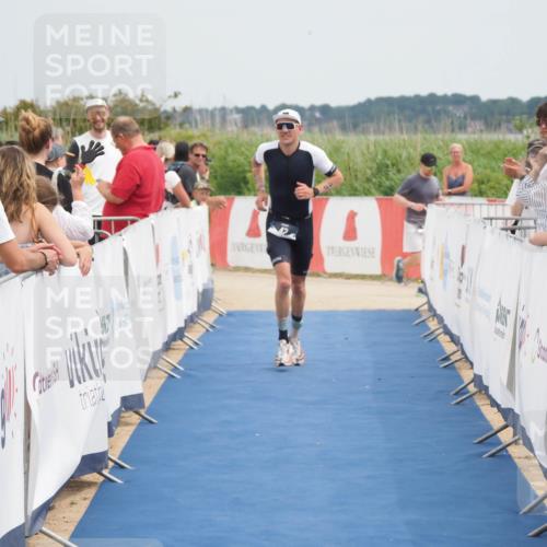 22.06.2025 - Viking Triathlon MichiJ http://msf.ph/oto/8111082 22.06.2025 14:53:14 Ziel 42 meine-sportfotos.de