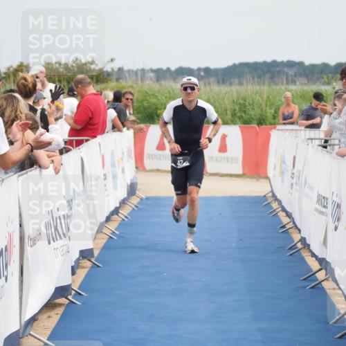 22.06.2025 - Viking Triathlon MichiJ http://msf.ph/oto/8111090 22.06.2025 14:53:14 Ziel 42 meine-sportfotos.de