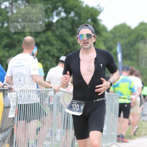 22.06.2025 - Viking Triathlon H.Heesch http://msf.ph/oto/8111106 22.06.2025 14:46:29 Laufen 370 meine-sportfotos.de