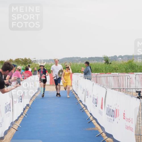 22.06.2025 - Viking Triathlon MichiJ http://msf.ph/oto/8111120 22.06.2025 16:40:52 Ziel 649 meine-sportfotos.de