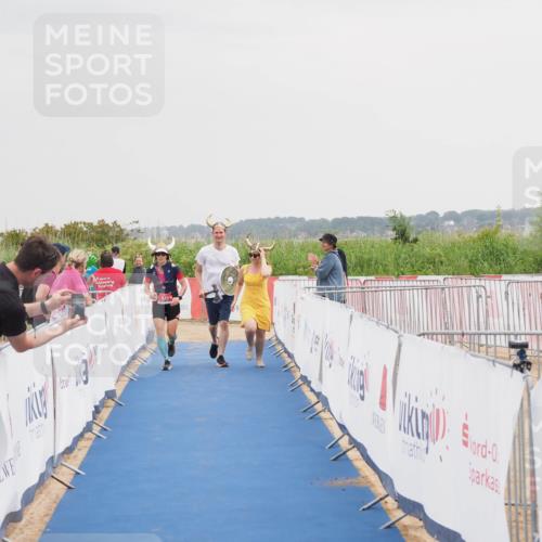 22.06.2025 - Viking Triathlon MichiJ http://msf.ph/oto/8111124 22.06.2025 16:40:52 Ziel 649 meine-sportfotos.de