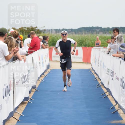 22.06.2025 - Viking Triathlon MichiJ http://msf.ph/oto/8111149 22.06.2025 14:53:15 Ziel 42 meine-sportfotos.de