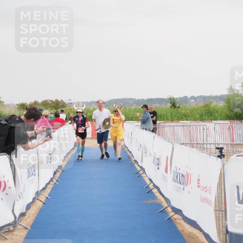22.06.2025 - Viking Triathlon MichiJ http://msf.ph/oto/8111167 22.06.2025 16:40:53 Ziel 649 meine-sportfotos.de
