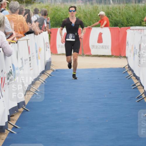 22.06.2025 - Viking Triathlon MichiJ http://msf.ph/oto/8111185 22.06.2025 15:02:36 Ziel 127 meine-sportfotos.de