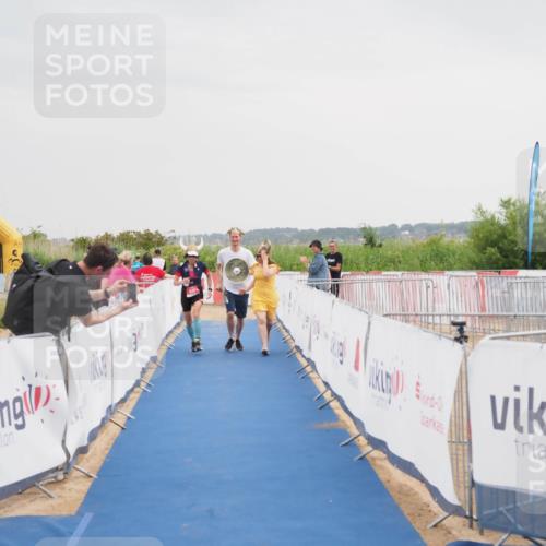 22.06.2025 - Viking Triathlon MichiJ http://msf.ph/oto/8111189 22.06.2025 16:40:53 Ziel 649 meine-sportfotos.de